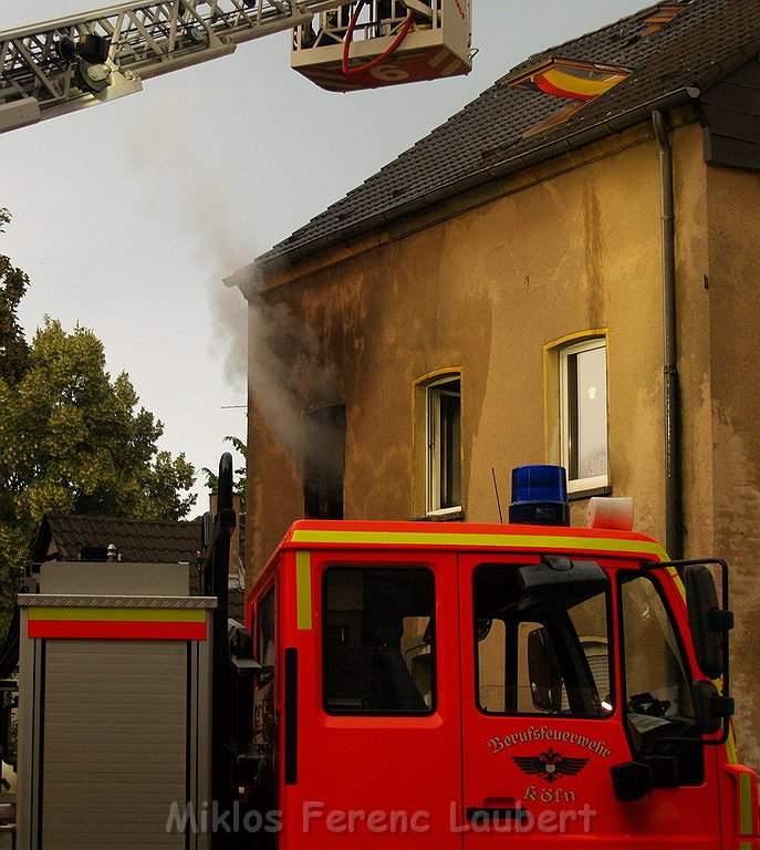 Wohnungsbrand Koeln Stammheim Stammheimer Hauptstr P183.JPG